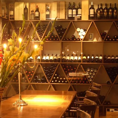 Hotel Cristallo 4*